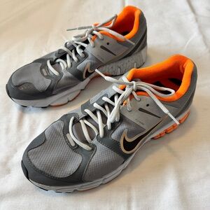Nike Zoom 11.5 Structure+ H2O Repel Flywire Sneakers Shoes ~ Orange & Gray